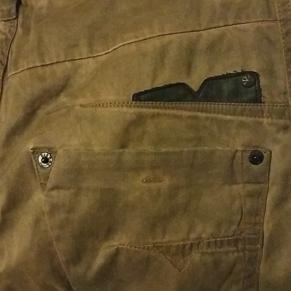 Diesel Darron-A Jeans. Host Pick - Picture 5 of 6